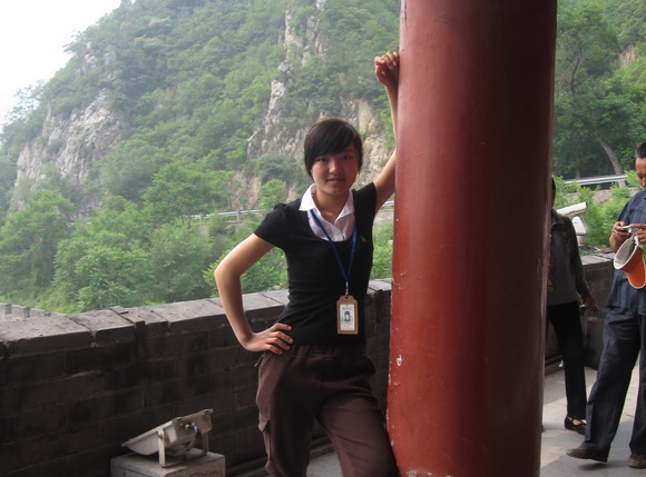 北京和平天下国旅导游于婷婷（本校2009届学员）